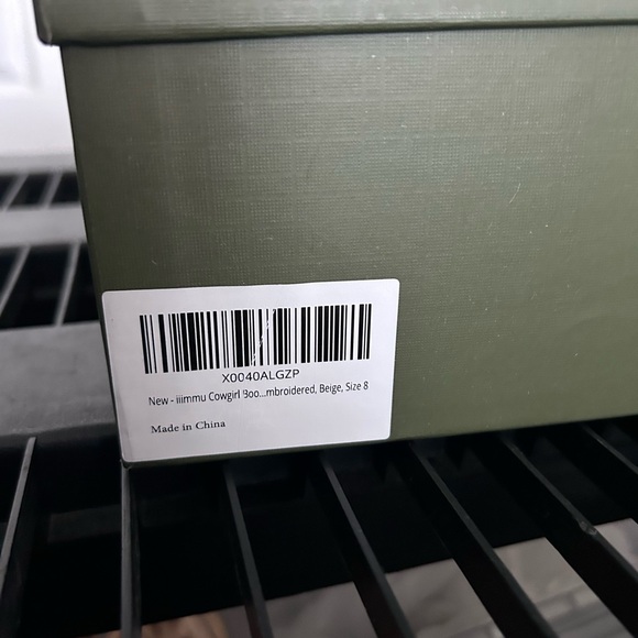 iimmu Women’s Cowgirl Boots Embroidered Beige Western Boots Size 8 - Picture 6 of 6